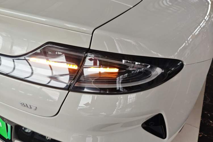 Used Xiaomi Auto SU7 2024 Rear-Drive Ultra-Long Range Advanced Pro-Level Intelligent Driving Version