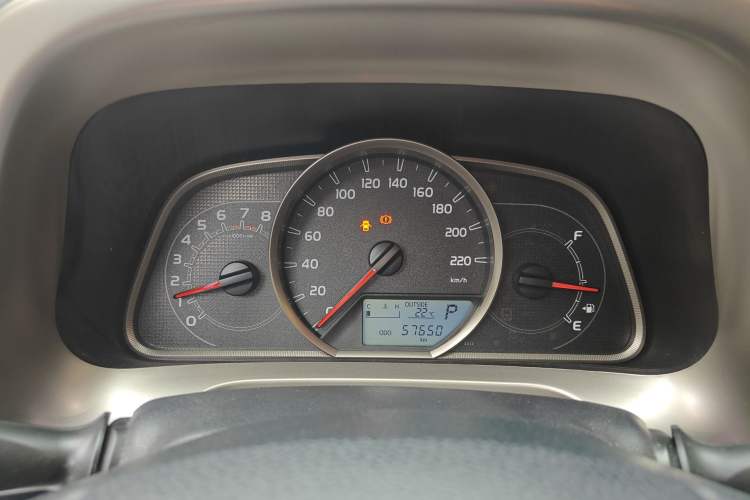 Used Toyota RAV4 2015 2.0L CVT Two-Wheel Drive Fashion Edition Instrument Cluster