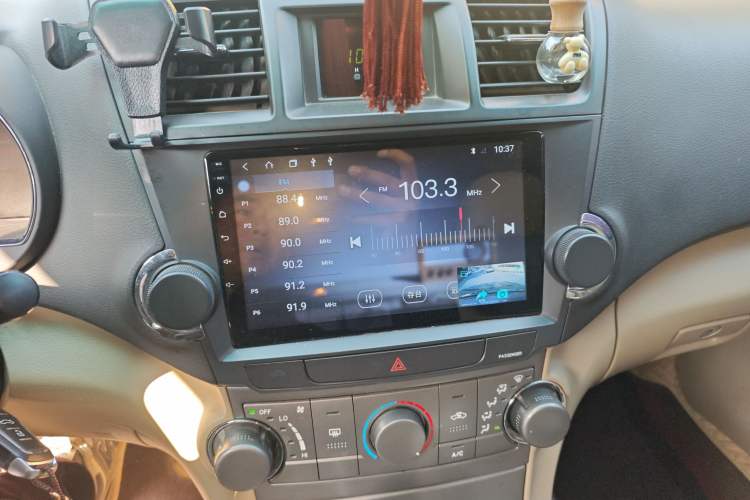 Used Toyota Highlander 2011 2.7L Two-Wheel Drive 5-Seater Elite Edition