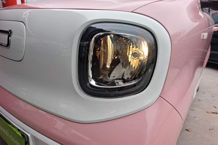 Used Bestune Pony 2024 170km Range Energizing Horse Left Front Headlight