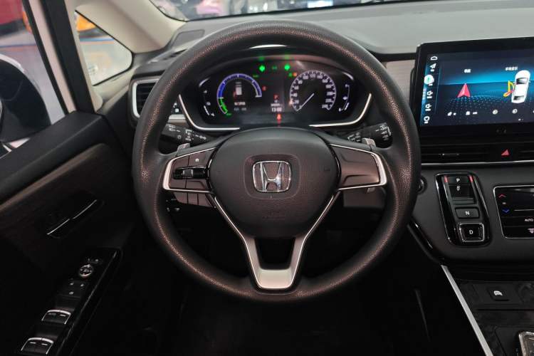 Used Honda Odyssey 2024 2.0L eHEV Sharp & Enjoy Edition