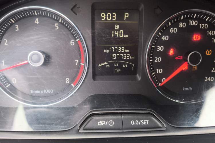 Used Volkswagen Lavida 2013 1.4TSI DSG Comfort Edition