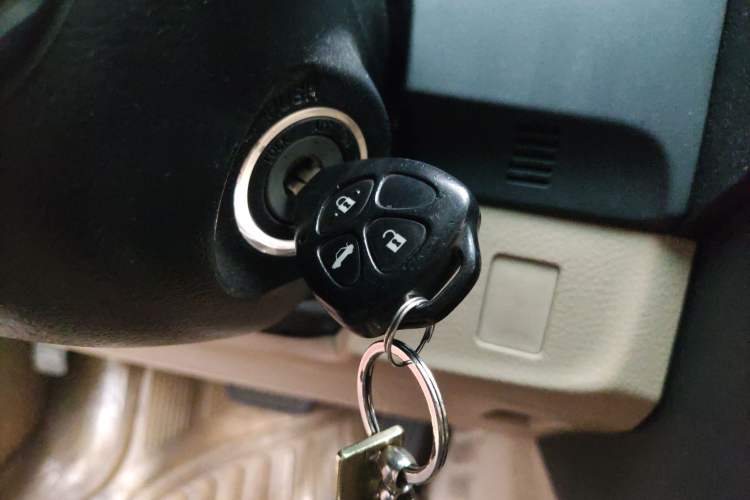 Used Toyota Reiz 2012 2.5V Fengdu Elite Stylish Edition Vehicle Key