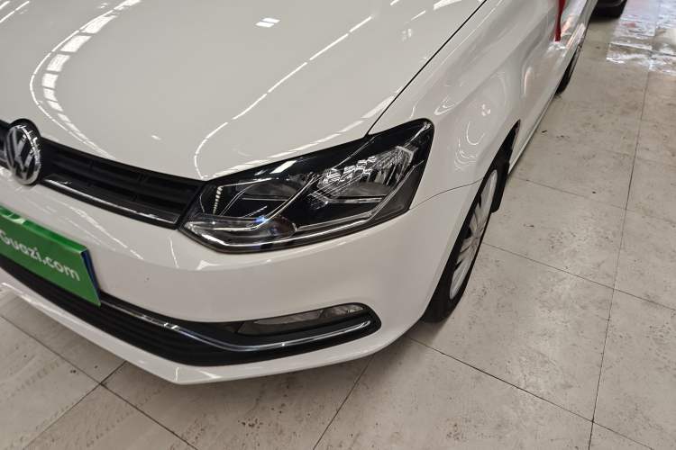 Used Volkswagen Polo 2016 1.6L Automatic Comfort Model
