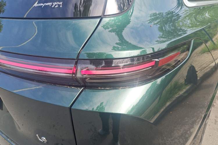 Used Li Auto L9 2024 Ultra Model Right Rear Taillight