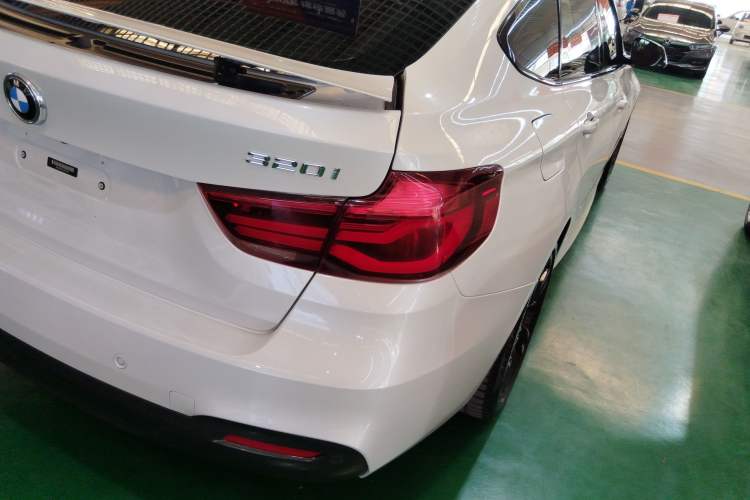 Used BMW 3 Series GT 2019 320i M Sport Night Edition