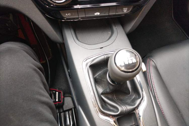 Used Honda XR-V 2015 1.5L LXi Manual Classic Edition