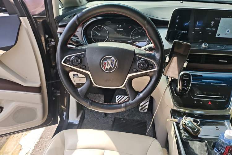 Used Buick GL8 2020 Land Business Class 652T Luxury Model