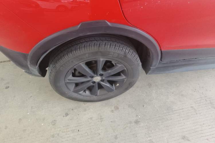 Used BYD Yuan New Energy 2018 EV360 Smart Connect Cool Edition Exterior 5