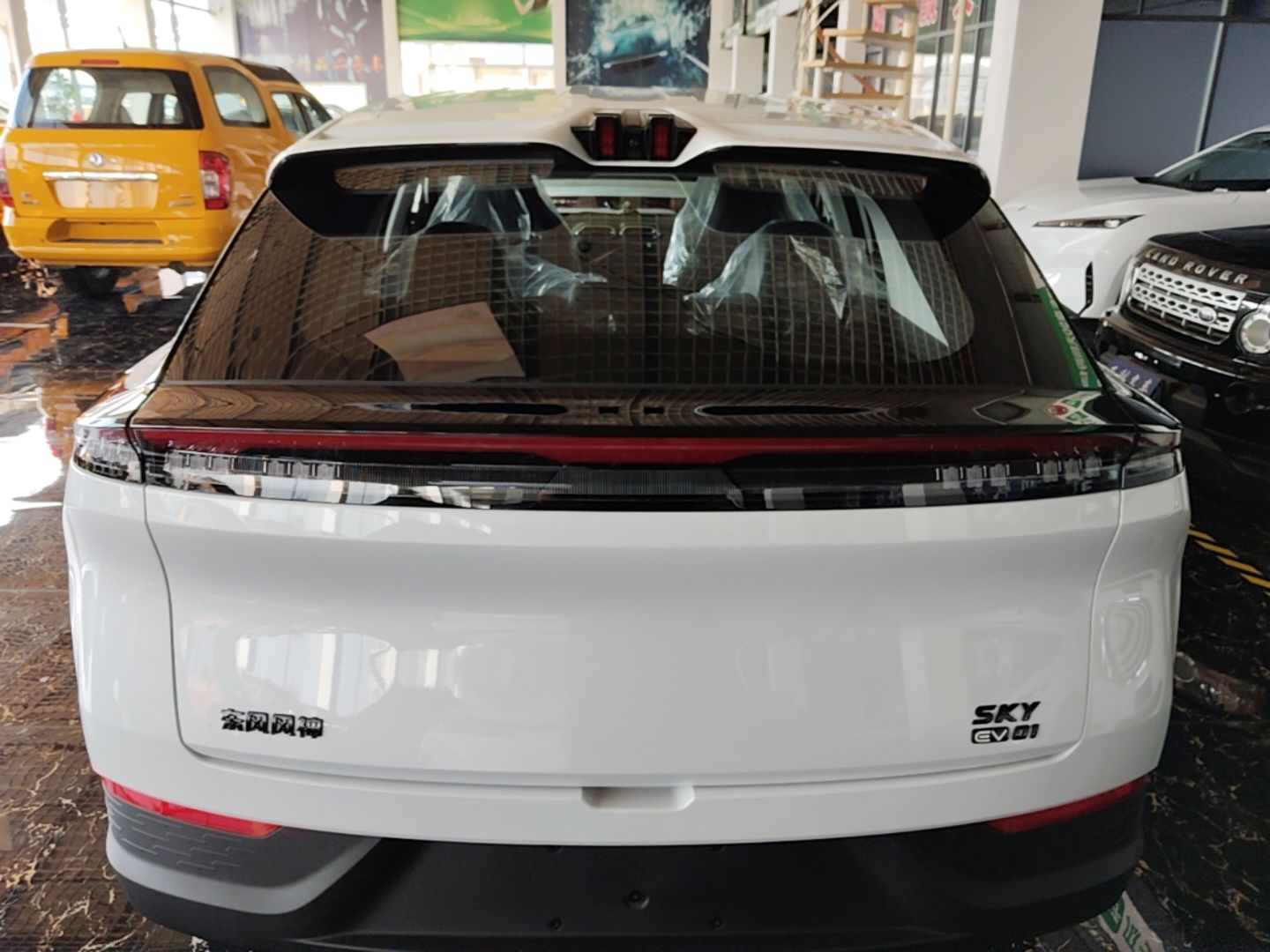 Dongfeng Aeolus SKY EV01 2025 530 km AIR Elite Edition — снимка 5