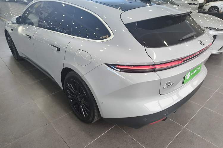 Used Nio ET5T 2023 75 kWh Touring
