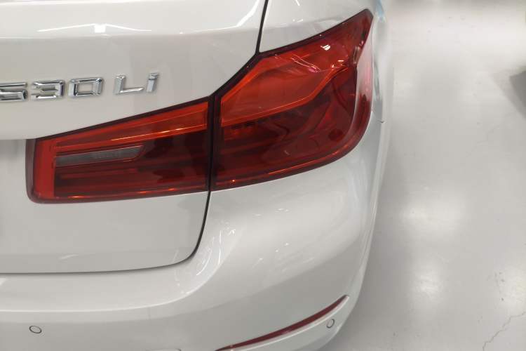 Used BMW 5 Series 2018 530Li Luxury Edition Premium Package