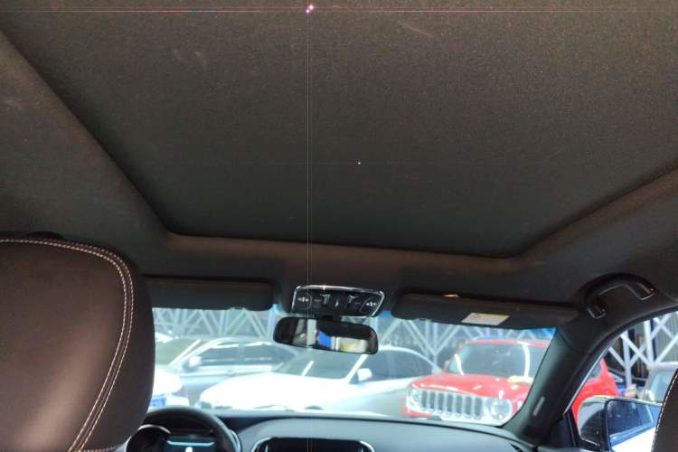 Used JETOUR X70 Coupe 2020 1.6T DCT CoolFuel 7-seater Headliner