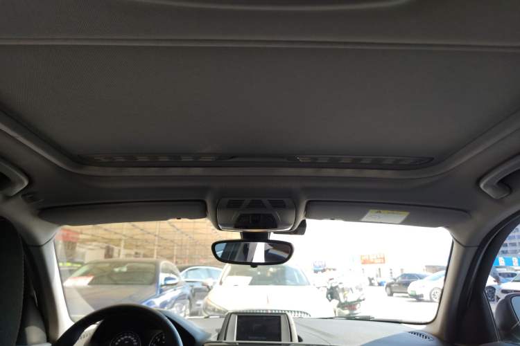 Used BMW 1 Series 2018 118i Sport Design Package Headliner