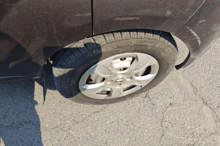 Used Jinbei Hiace X30 2013 1.3L Standard Version
