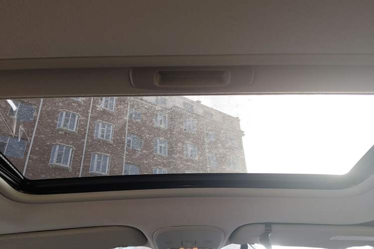 Used Peugeot 308 2013 1.6L Manual Fashion Model