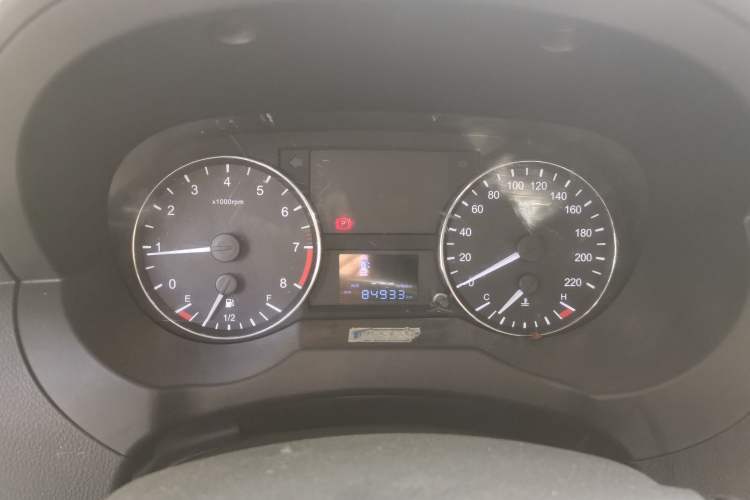 Used JAC Refine M3 2015 Maker Edition 1.6L Luxury Version