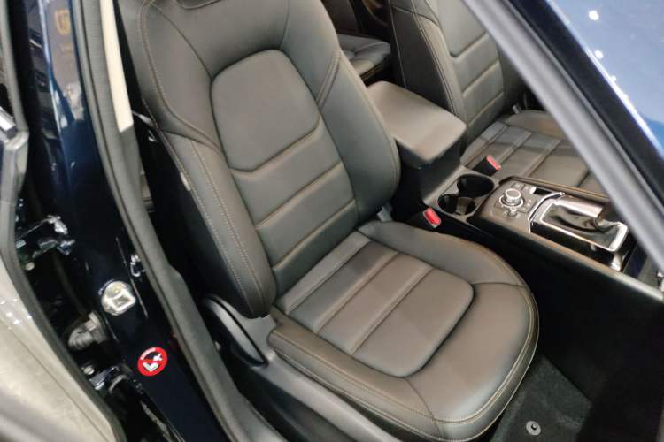 Used Mazda CX-5 2022 2.0L Automatic Two-Wheel Drive Zhiya Version
