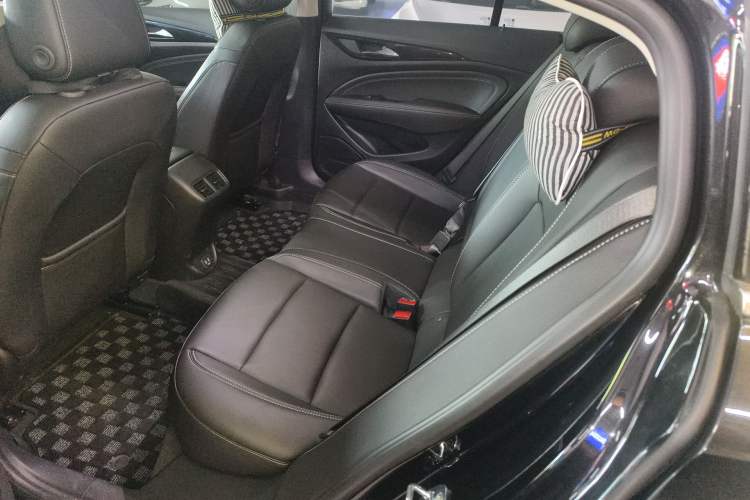 Used Buick Regal 2024 25T Deluxe Edition
