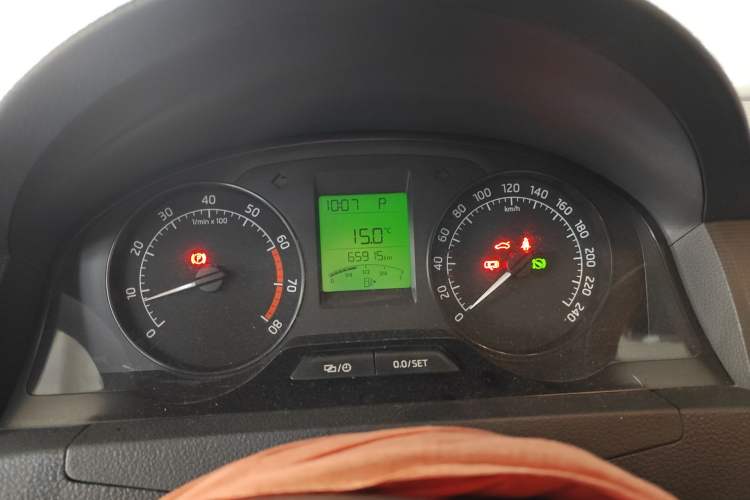 Used Skoda Rapid 2016 1.6L Automatic Chuanxing Edition
