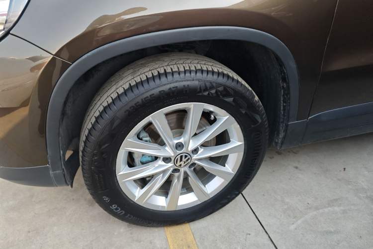 Used Volkswagen Tiguan 2017 300TSI Automatic Two-Wheel Drive Silk Road Comfort Edition
