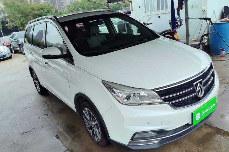 Used Baojun 730 2019 1.5T CVT Flagship Model 7 Seats China VI Emission Standard
