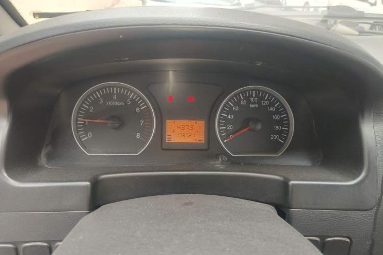 Used FORTHING Lingzhi 2016 M3L 1.6L 7-Seater Comfort Model Instrument Cluster