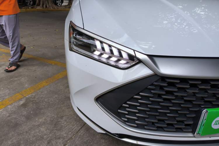 Used BYD Qin PLUS 2021 DM-i 55KM Flagship Model
