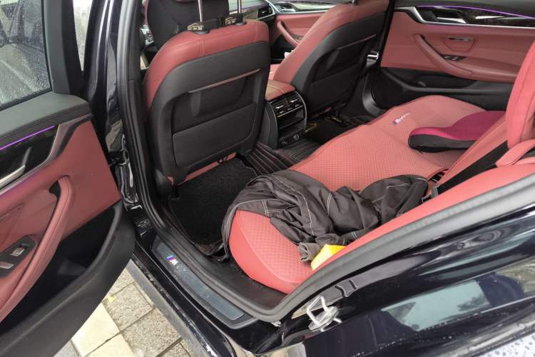 Used BMW 5 Series 2019 530Li Leading Model M Sport Package