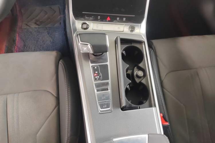 Used Audi A6L 2023 40 TFSI Luxury Dynamic Model