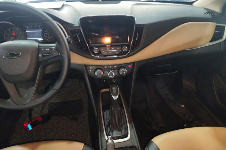 Used Chevrolet Monza 2020 320 Automatic Enjoyment Edition