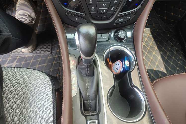 Used Buick Envision 2018 28T Four-Wheel Drive Elite Version