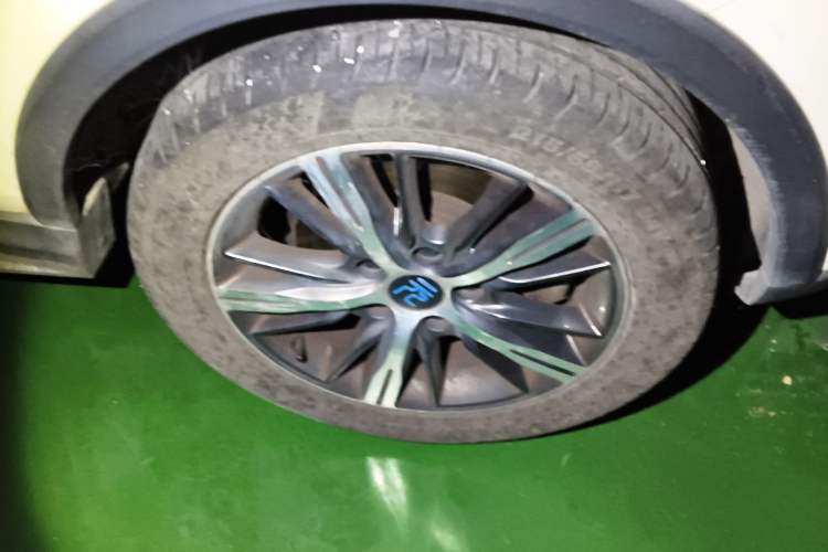 Used BYD Yuan New Energy 2018 EV360 Smart Connected Cool Model