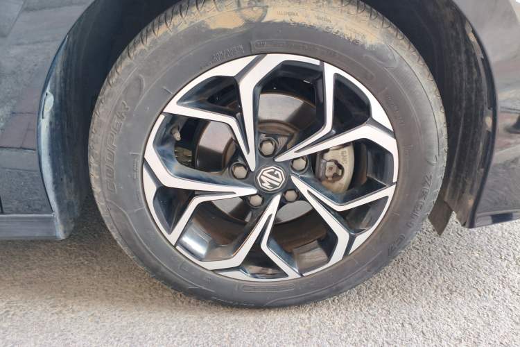 Used MG 5 2021 180 DVVT CVT Youth Luxury Edition