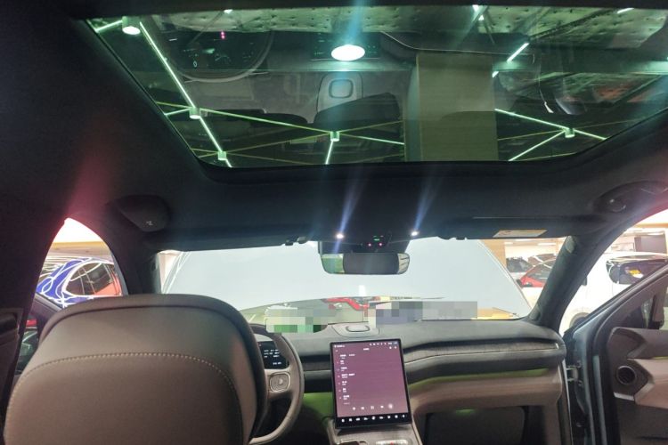 Used Nio ES7 2022 75 kWh Headliner