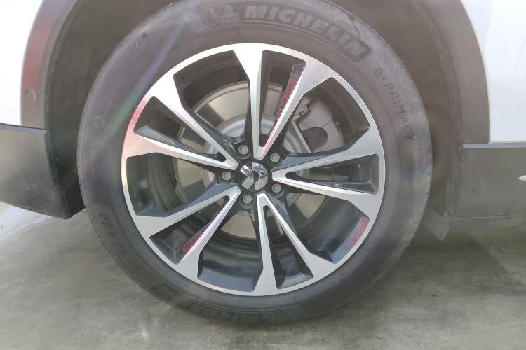 Used Nio ES6 2024 75 kWh
