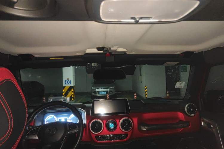 Used BAIC Off-Road BJ40 2018 PLUS 2.3T Automatic Four-Wheel Drive Flagship Version China V Emission Standard