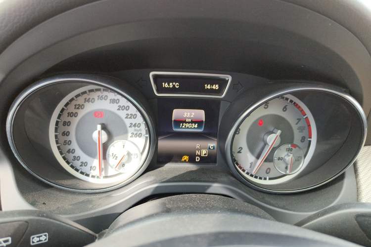 Used Mercedes-Benz GLA 2016 GLA 200 Fashion Model