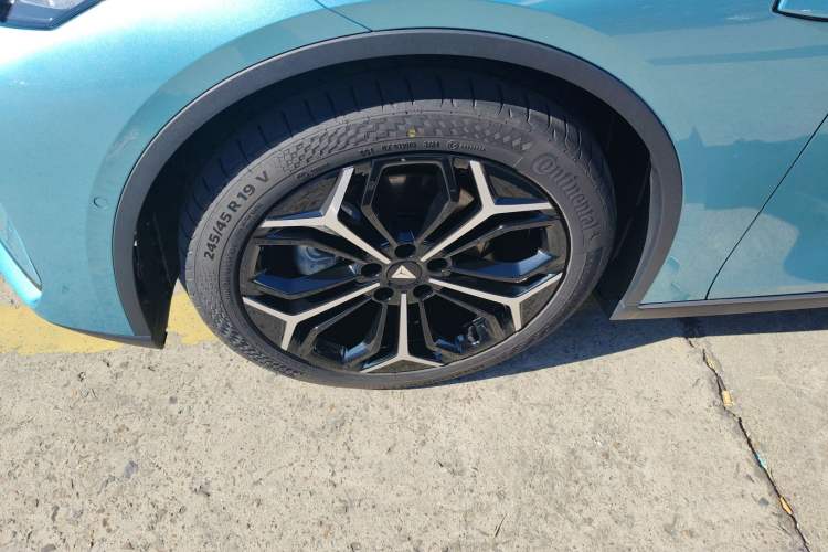 Used Deepal L07 2024 300Max Qiankun Intelligent Driving ADS SE Range-Extended Version