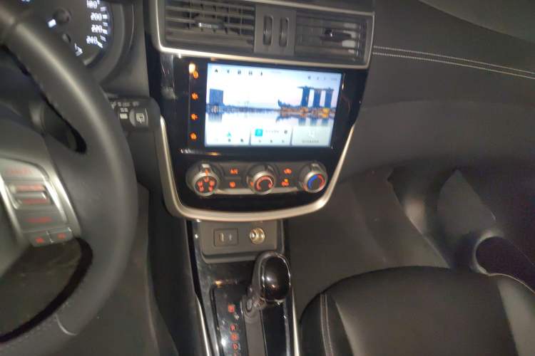 Used Nissan Tiida 2021 1.6L CVT Smart Drive Edition Audio And AC Panel