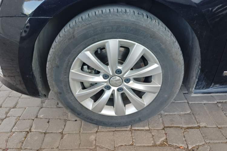 Used Volkswagen Passat 2015 1.8TSI DSG Prestige Edition Left Front Wheel Hub