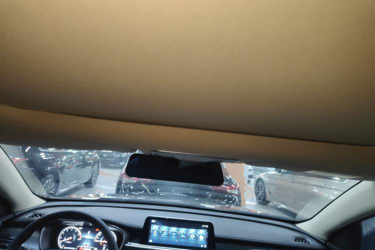 Used CHANGAN Ruicheng CC 2021 Blue Whale Edition 1.5T DCT Prestige Model Headliner