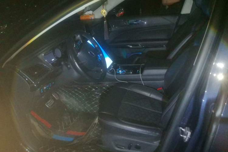 Used Ford Taurus 2019 EcoBoost 245 Premium Edition
