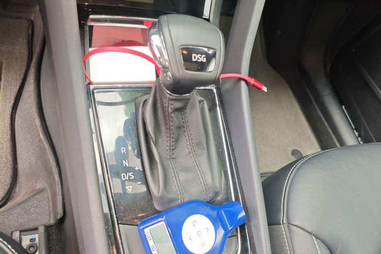 Used Skoda Kodiaq 2017 TSI330 5-Seat Two-Wheel Drive Luxury Edition Gear Lever