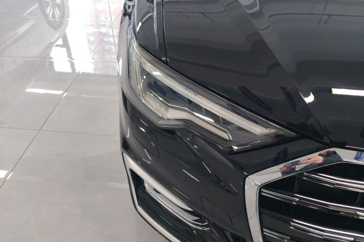 Used Audi A6L 2023 Revised 45 TFSI Prestige Dynamic Edition Right Front Headlight