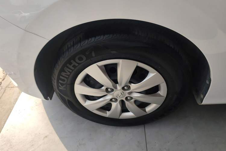 Used Hyundai Verna (older generation) 2020 1.4L Manual GL Refreshed Edition
