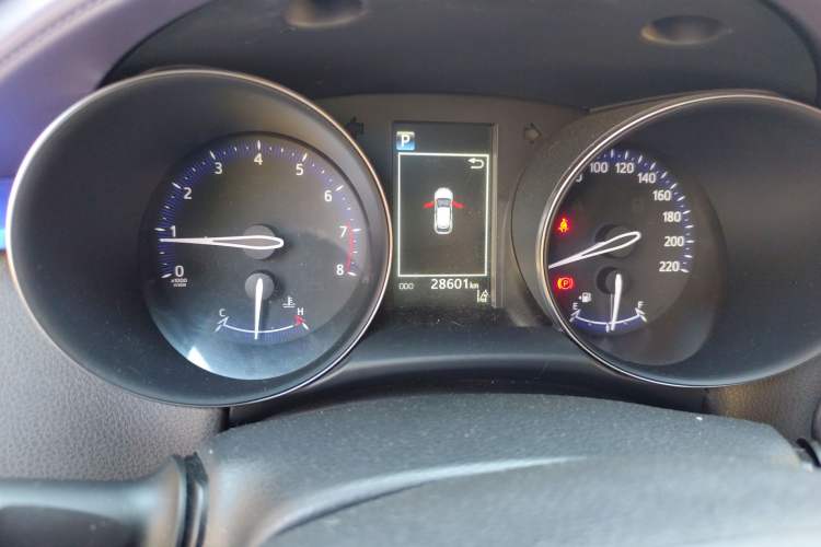 Used Toyota IZOA 2018 2.0L Yichi Edition China V Standard
