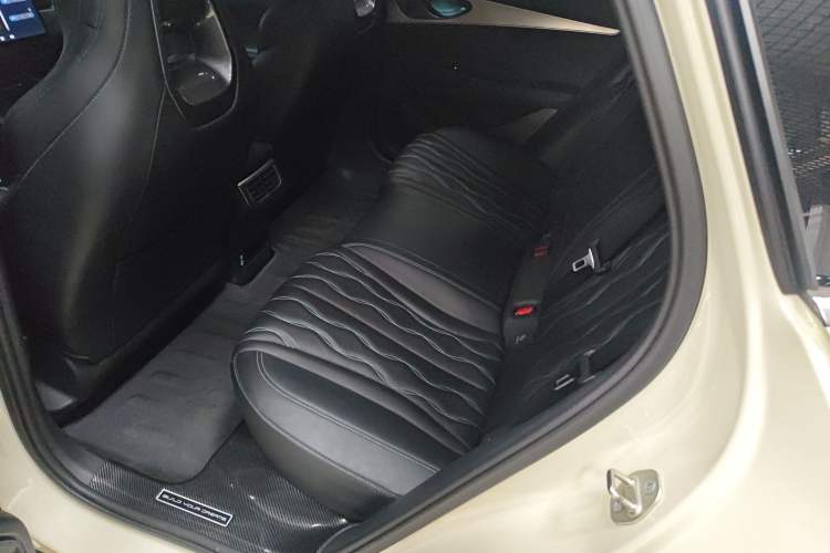 Used BYD Seal 06 New Energy 2024 DM-i 120KM Flagship Model Left Rear Seat