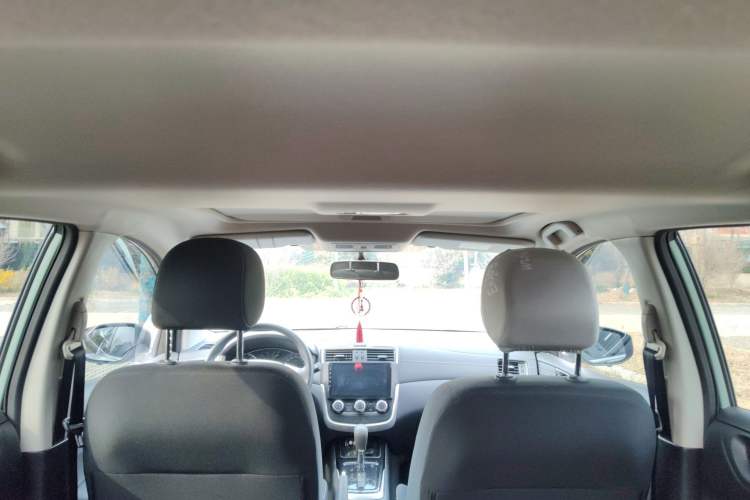 Used Nissan Tiida 2024 1.6L CVT Cool Dynamic Edition Headliner