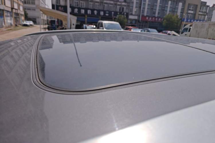 Used Lynk & Co 02 2018 1.5T DCT Two-Wheel Drive Pro Version China V Emission Standard
